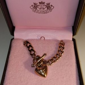 VTG Juicy Couture Heart Charm Toggle Necklace